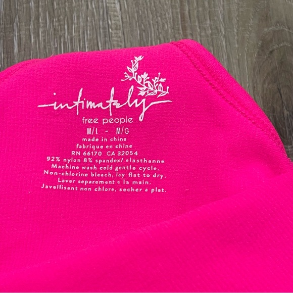 Free People Intimately Hot Pink racerback Tank Top Size M/L - Picture 2 of 4